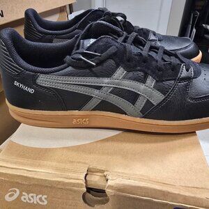 ASICS SKYHAND OG 1203A451 001 Black Truffle Grey Sports Style Shoes Mens 12 US